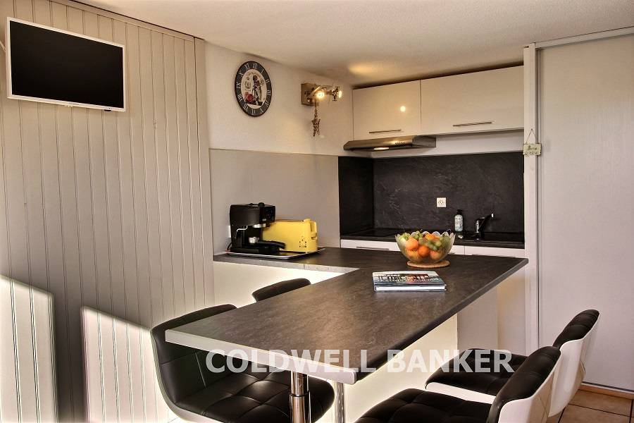 Appartement en résidence sécurisée avec terrasse pour une location saisonnière confortable sur Lège-Cap-Ferret