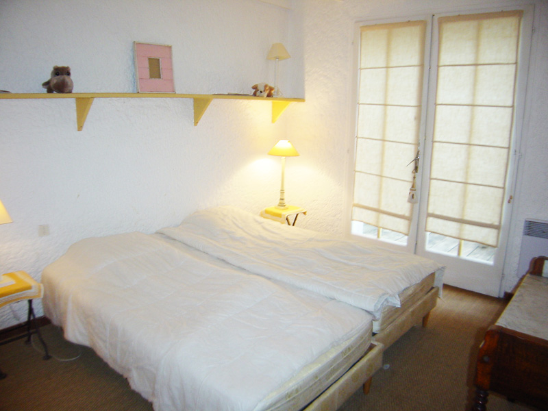 Location villa esprit cabane en bois pour 6 personnes CAP FERRET VILLAGE LA VIGNEvacances