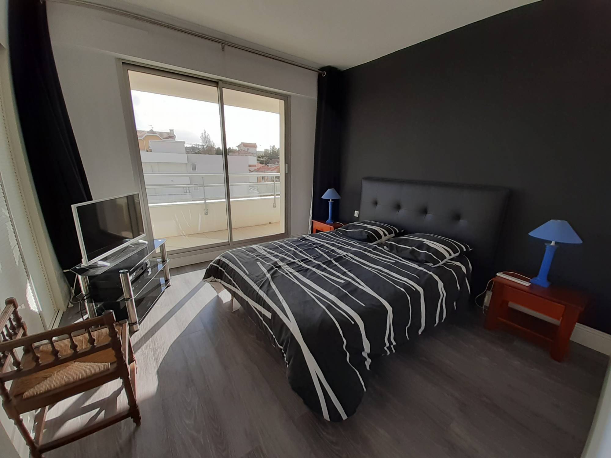 location de vacances  grand appartement en 1ere ligne arcachon