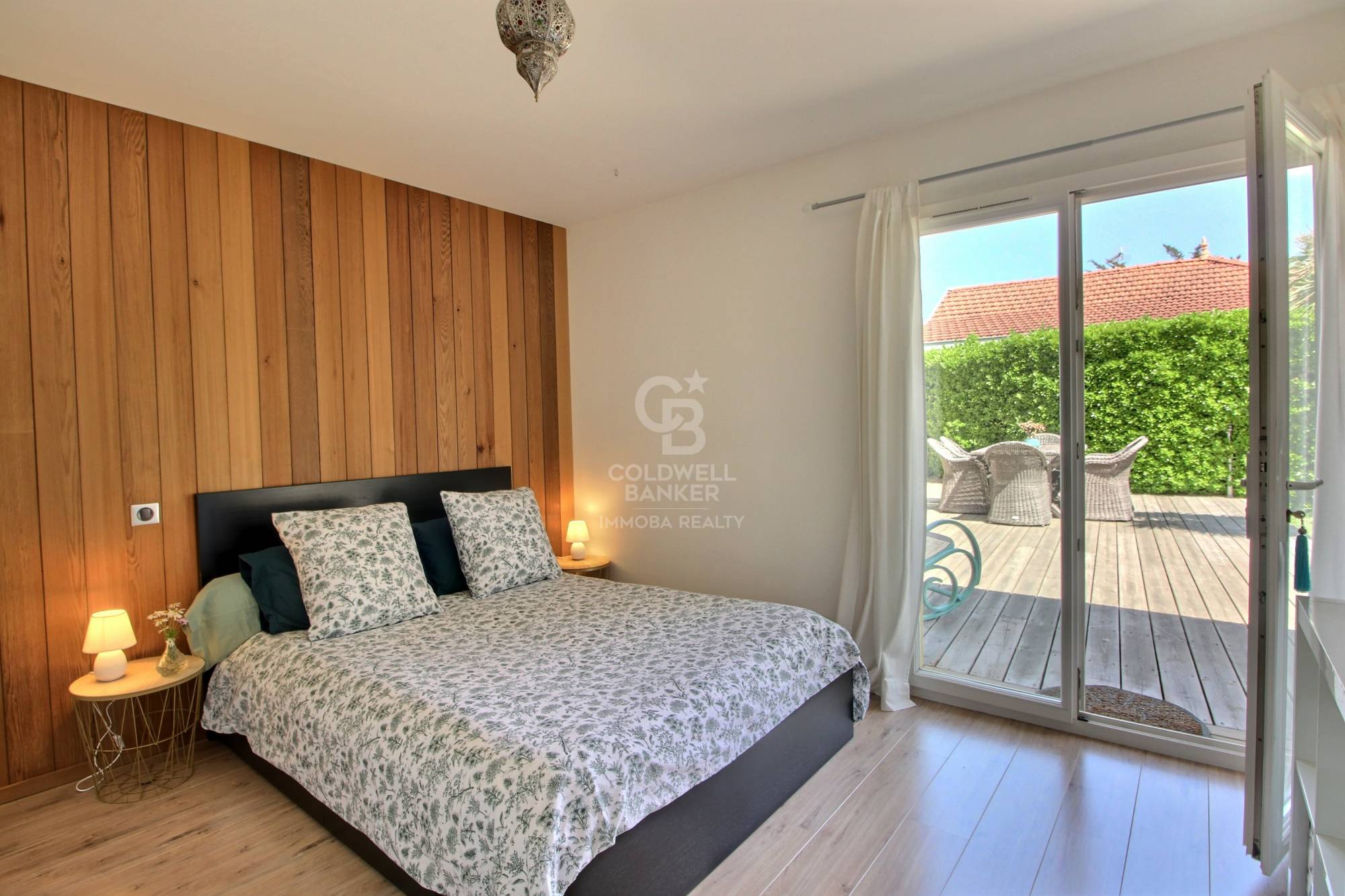 Location villa 3 chambres 6 couchages tout confort centre Cap-Ferret