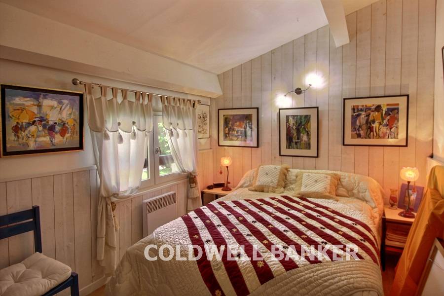 Location villa 3 chambres et 1 cabine dans secteur recherché Cap Ferret