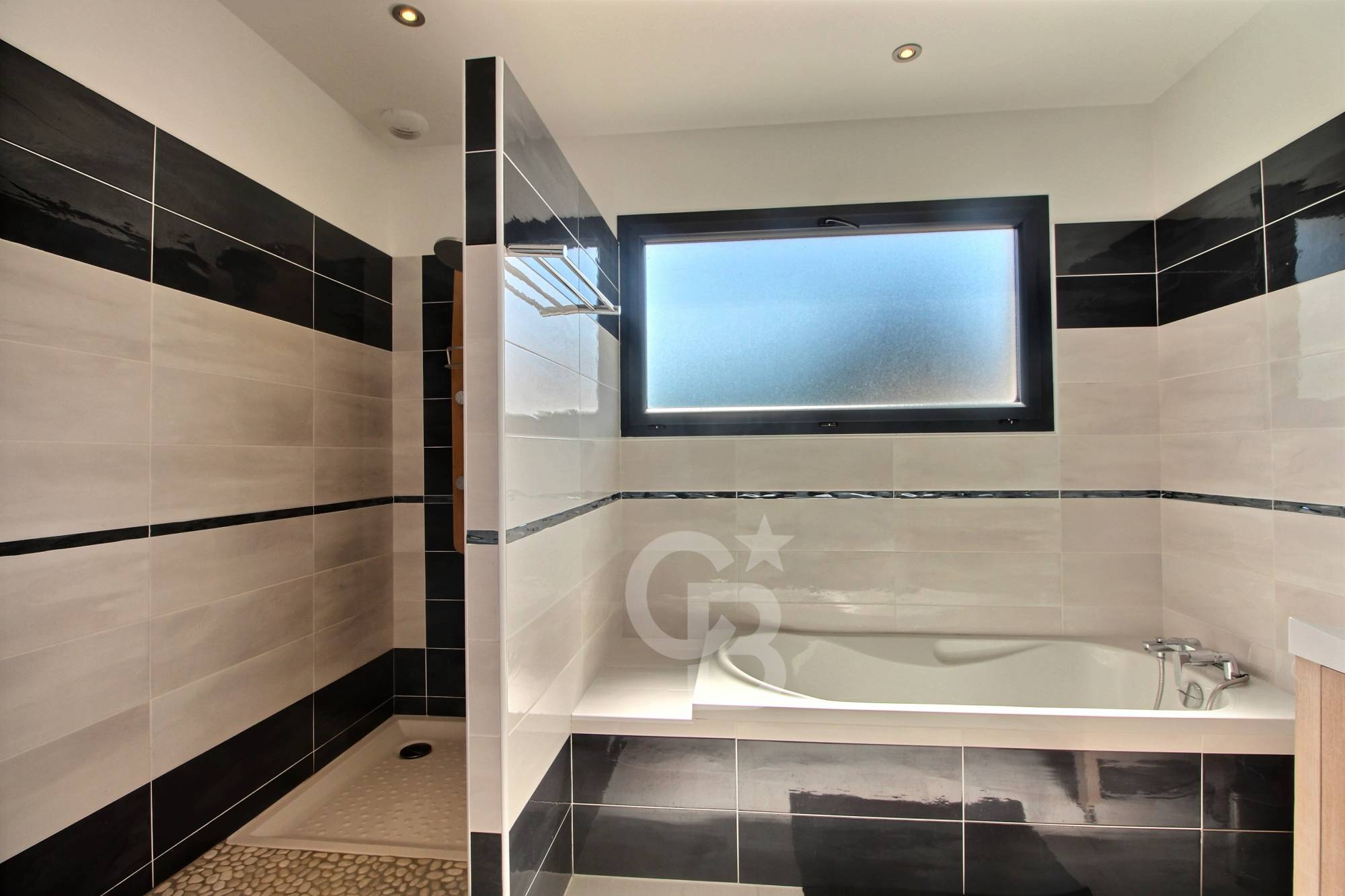 Location villa 4 chambres avec piscine chauffée - Lège-Cap-Ferret