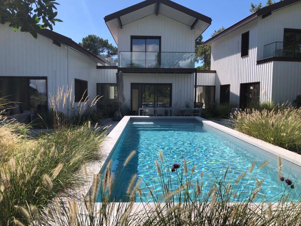 Location villa 4 chambres sur les hauteurs du Canon