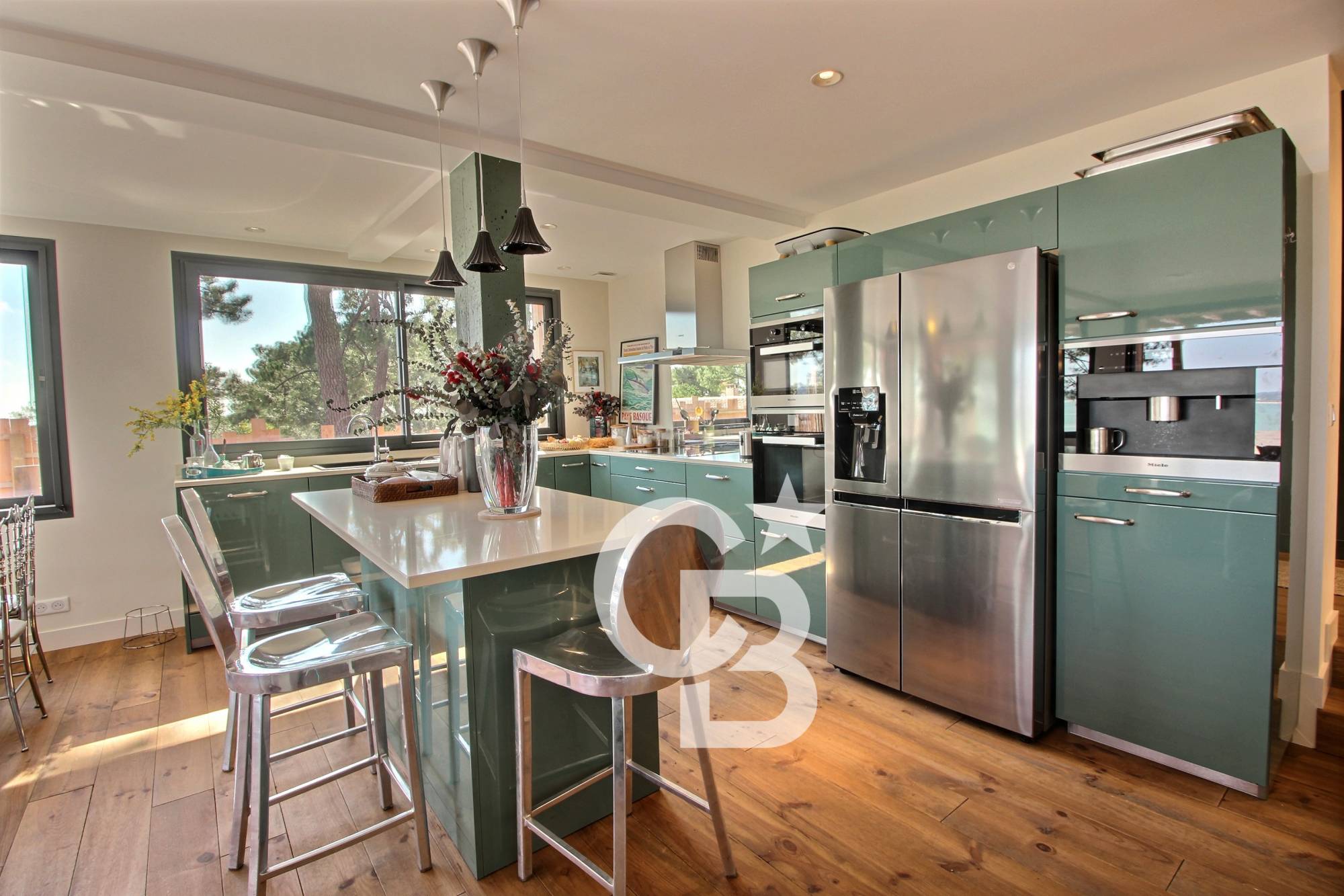 Location magnifique villa mitoyenne avec vue bassin sur les hauteurs du Cap-Ferret