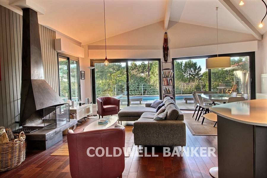 Location villa - 3 chambres et 6 personnes - piscine - Le Canon