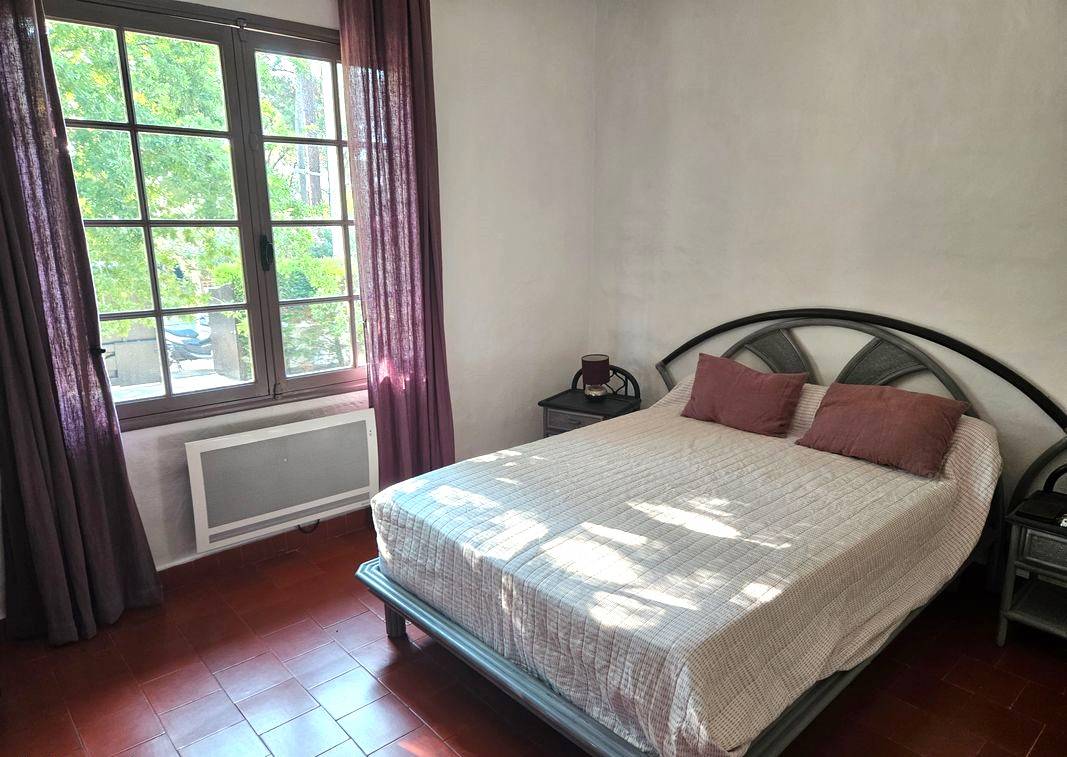 CHAMBRE 1