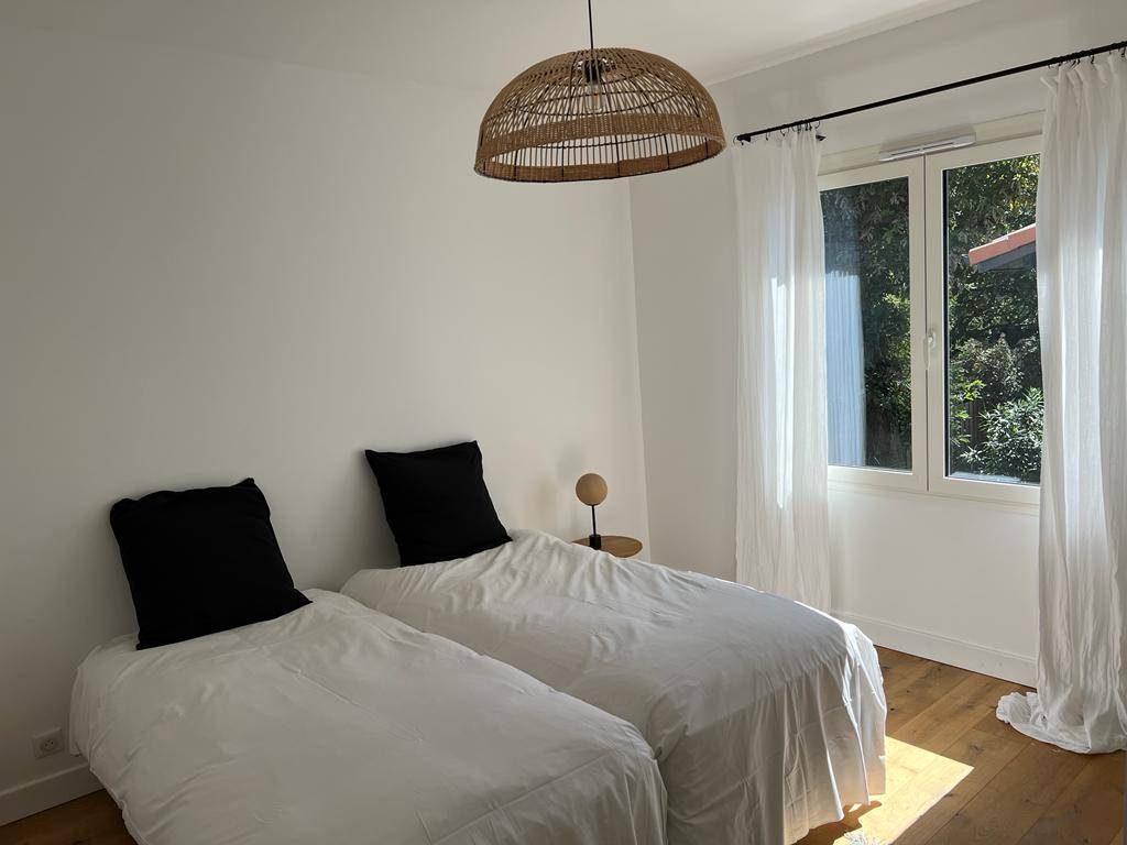 Location très belle villa contemporaine 6 chambres - Arcachon Abatilles