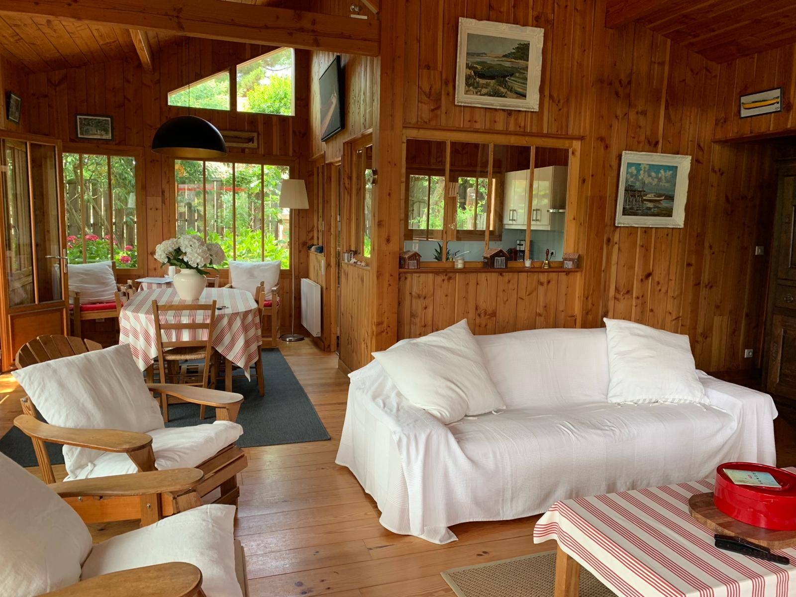 Location grande villa - 4 chambres et 8 couchages -  Cap Ferret Proche Phare