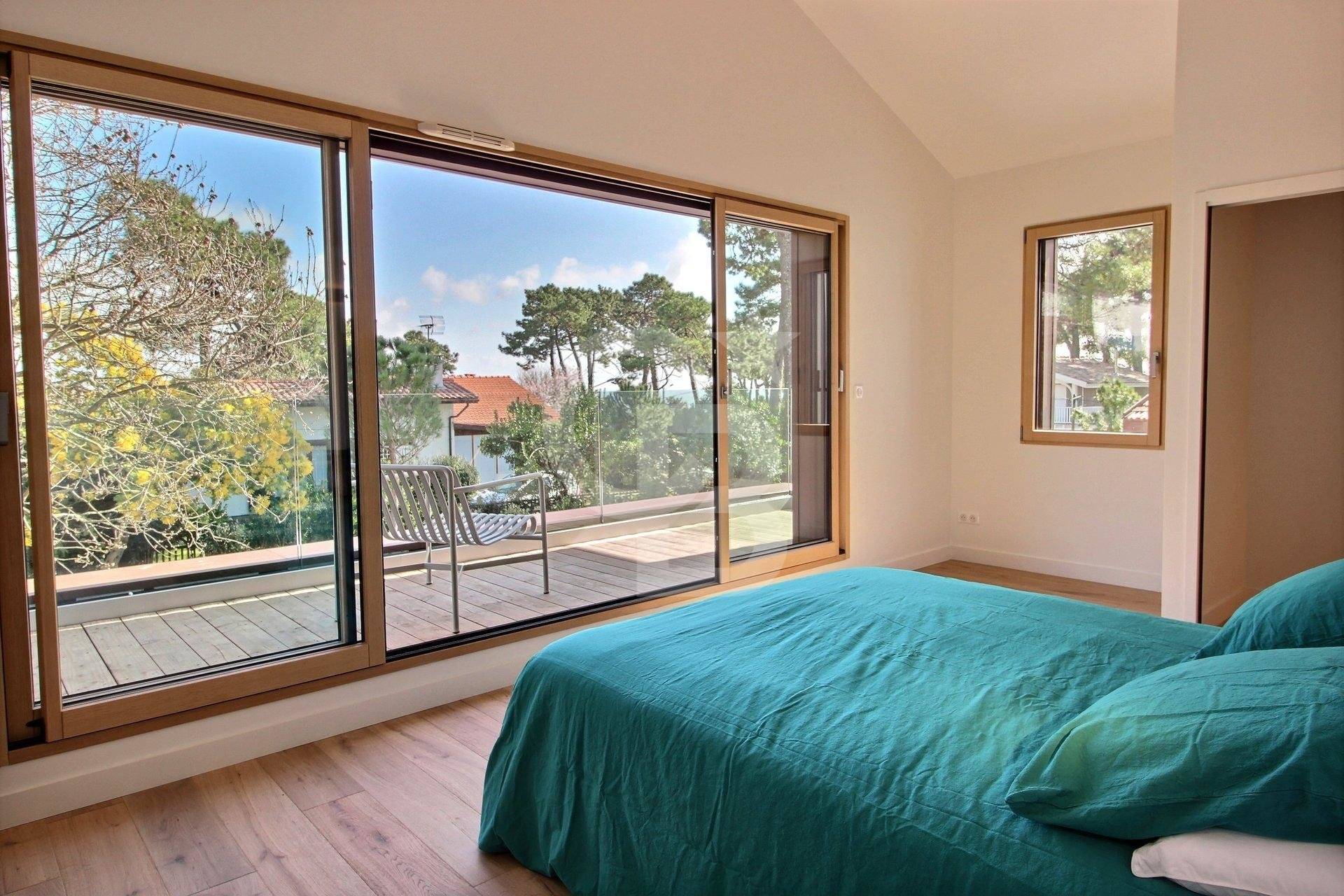 Location villa 4 chambres sur les hauteurs du Canon