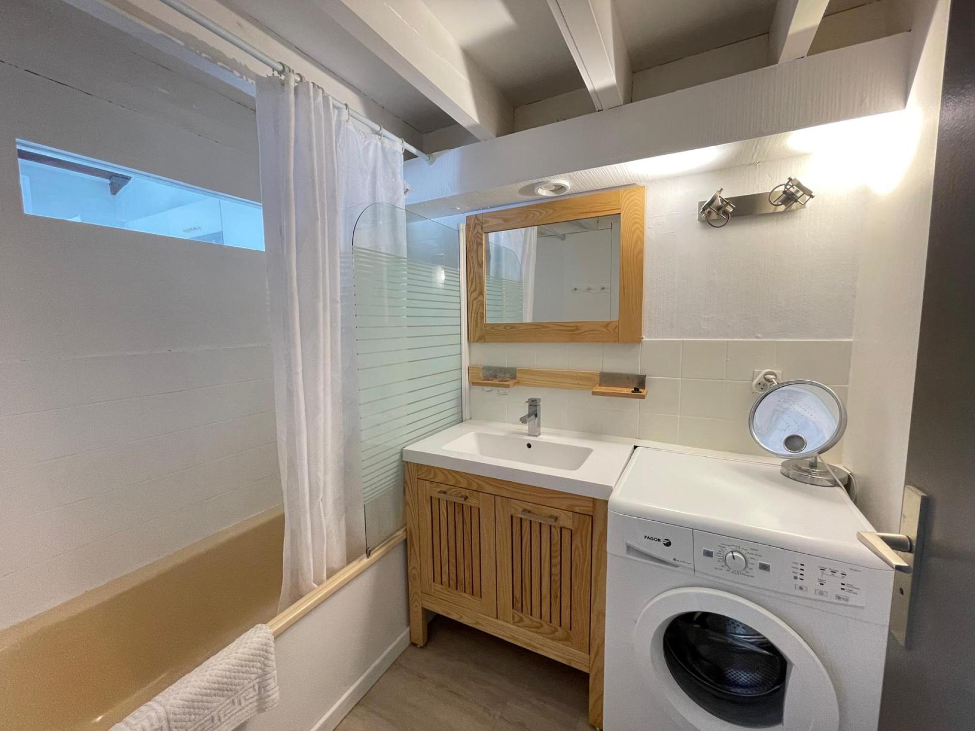 Location appartement - Loft - 4 couchages - piscine commune - Cap Ferret Centre