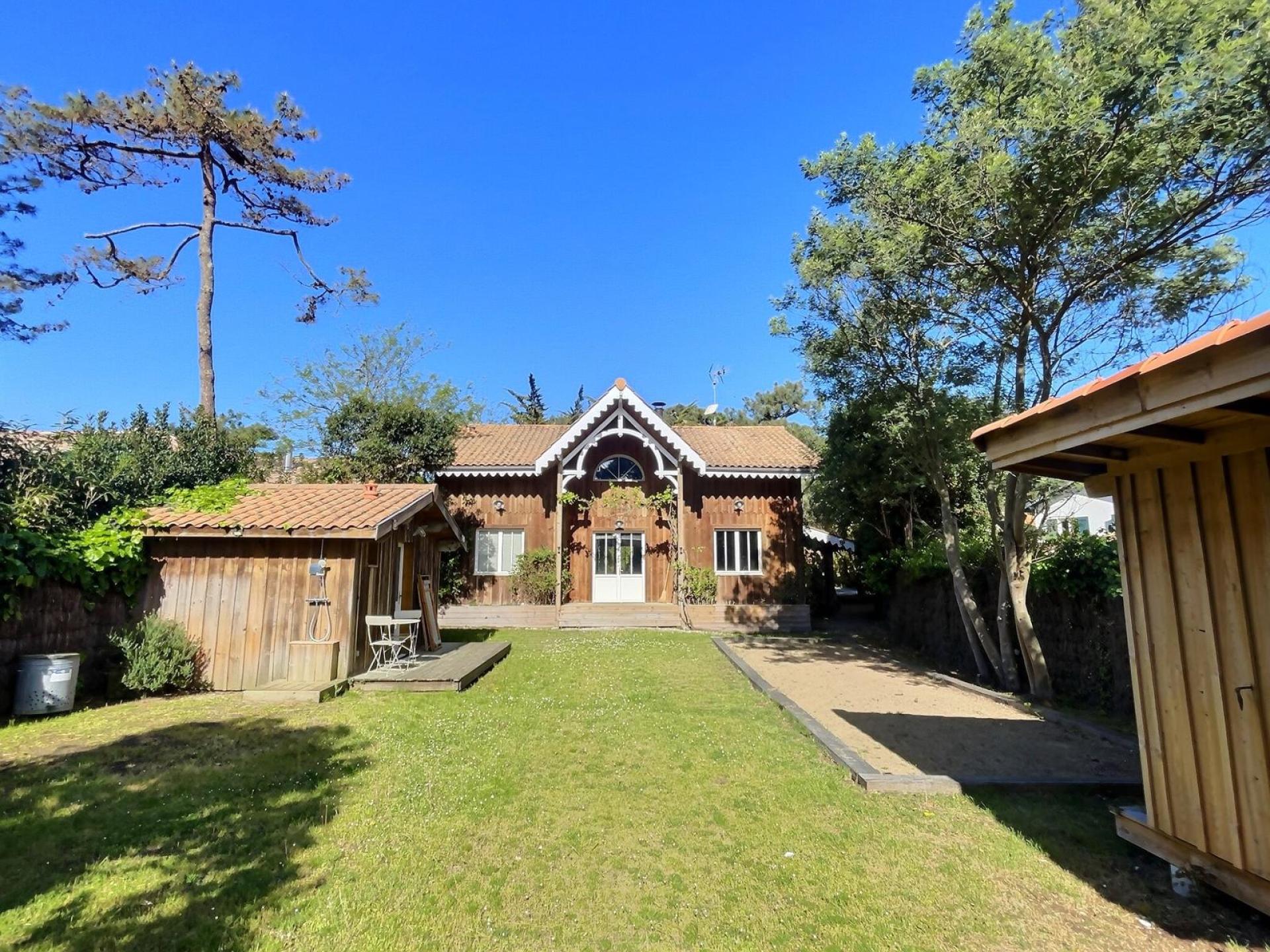 Location villa - 5 chambres et 10 couchages - piscine - Cap-Ferret