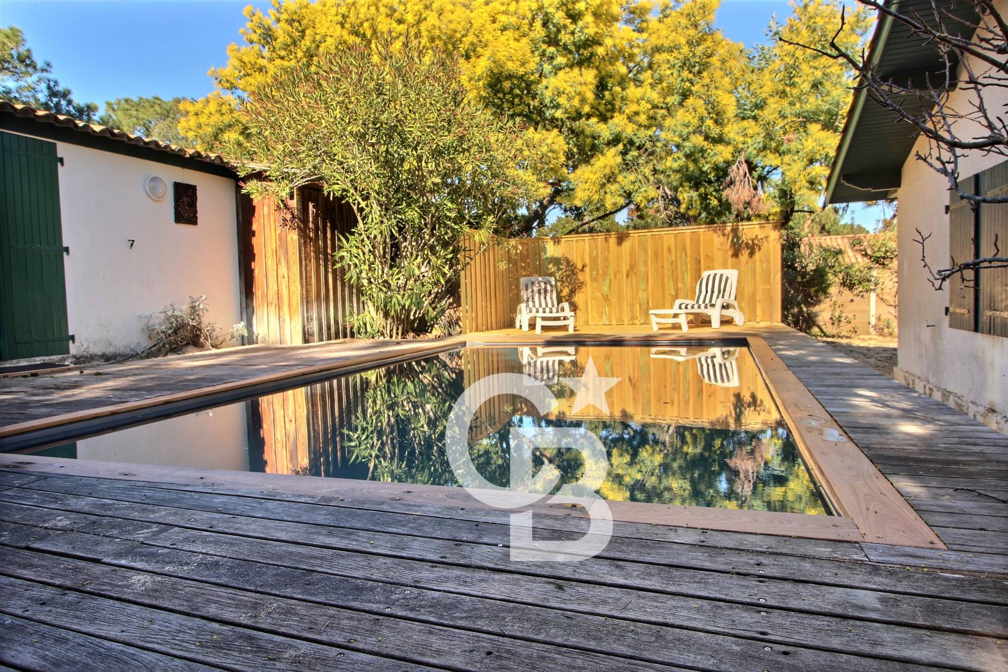 Location villa - 4 chambres et 8 couchages - piscine - Cap-Ferret