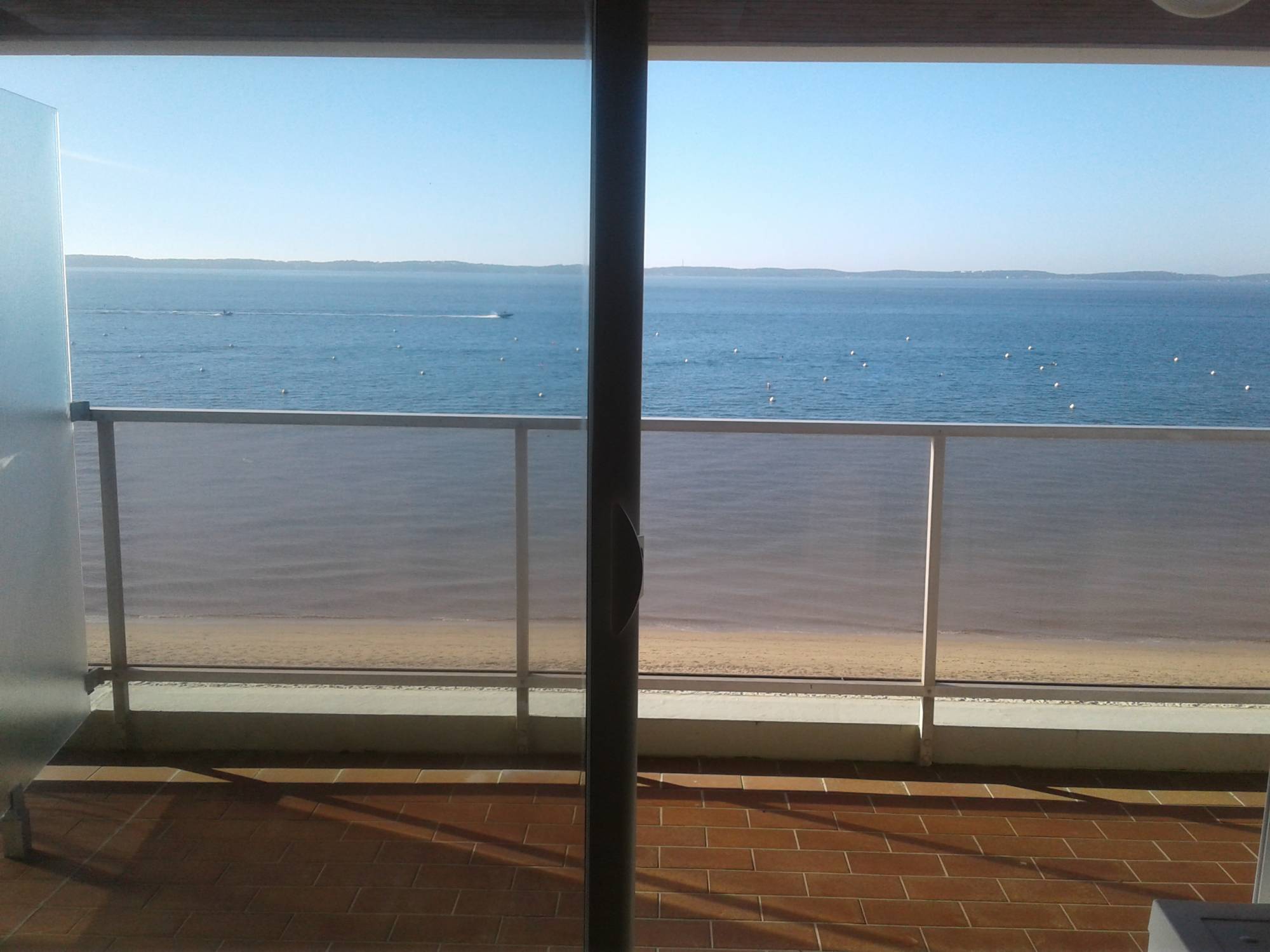 location saisonnière appartement face à la plage