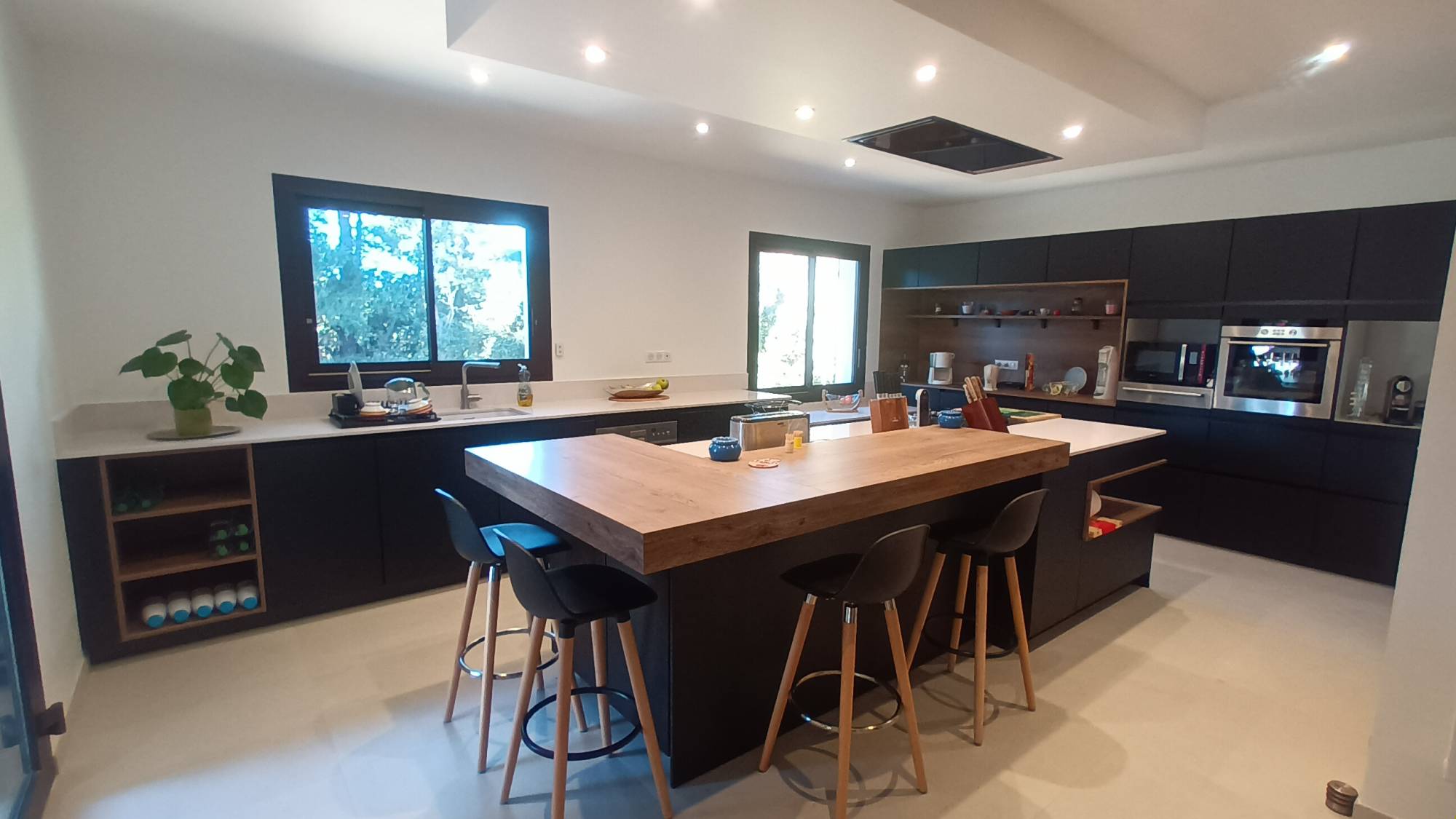 Location villa 5 chambres / 12 personnes, avec piscine chauffée au calme - Domaine de la forêt