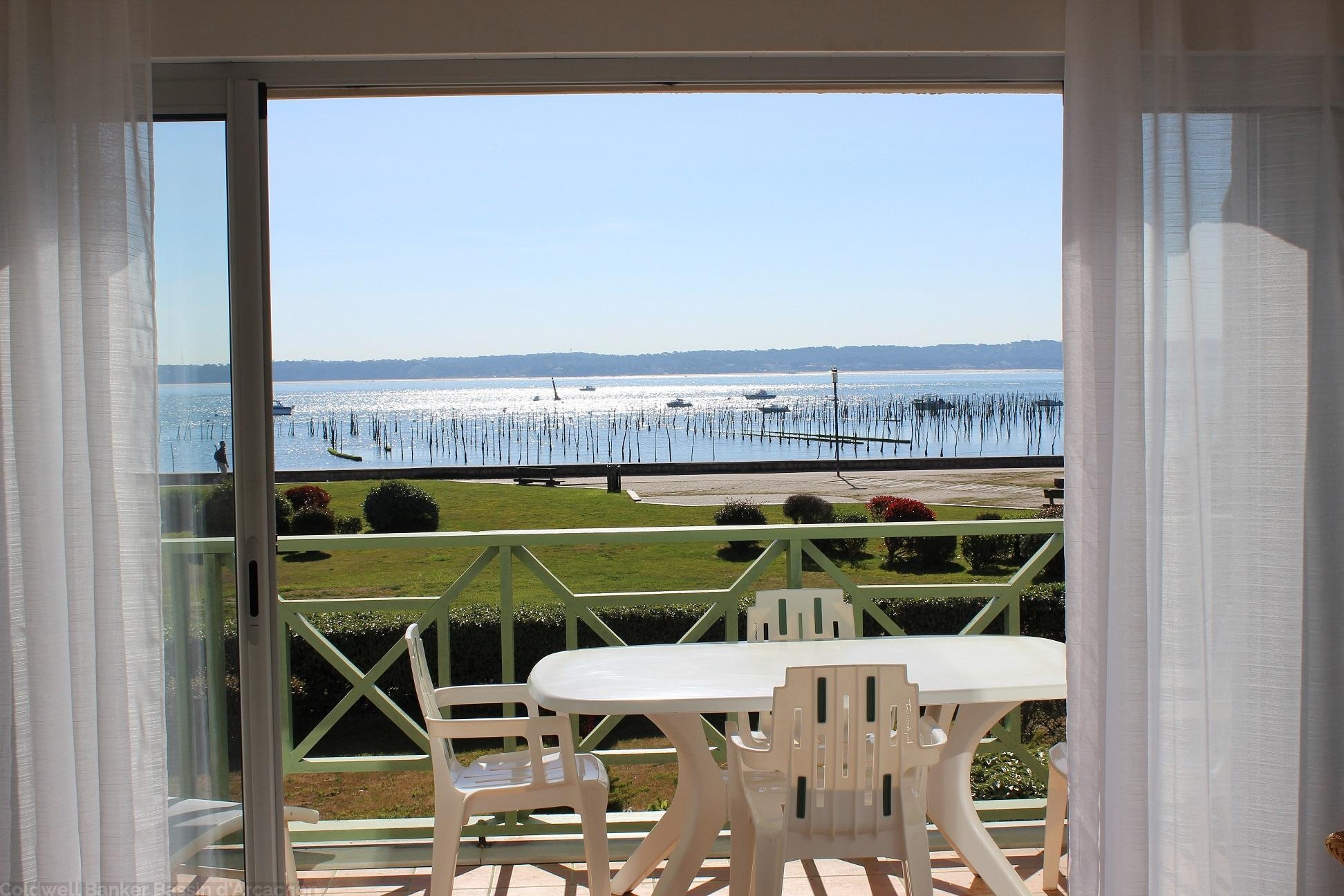 Appartement à louer pour 7 personnes avec magnifique vue sur le bassin d'Arcachon