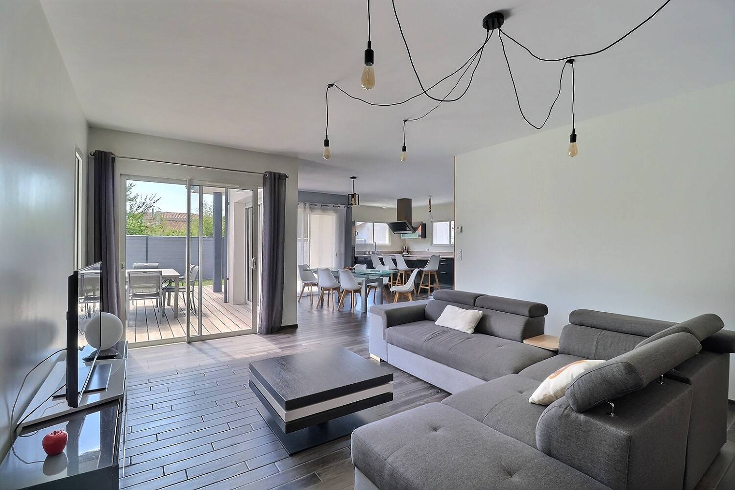 Location de vacances villa 3 chambres avec piscine chauffée – centre ville d’Andernos- les-Bains