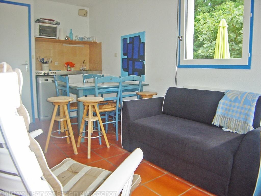 A louer cet été au cap-ferret appartement dans résidence avec piscine