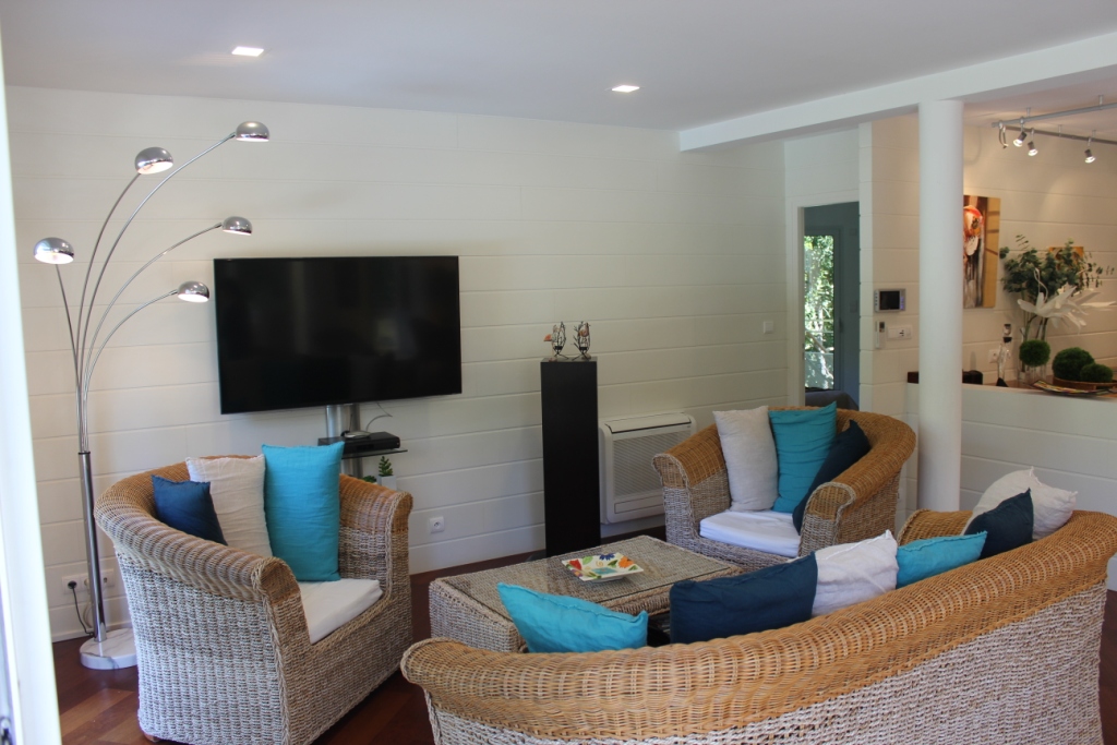 location pereire plage vue bassin standing