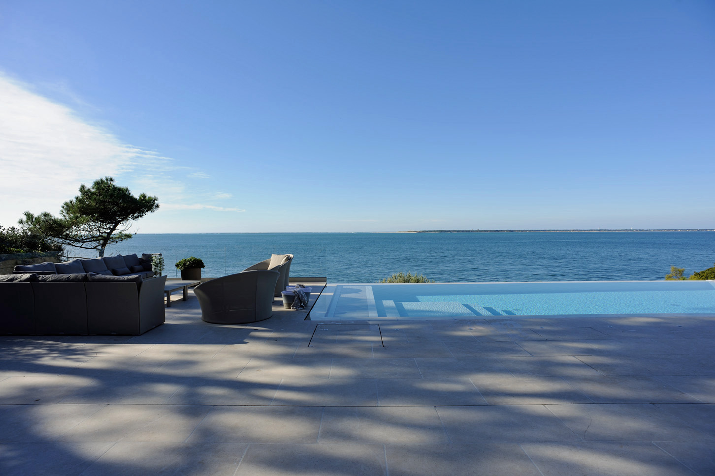 Location saisonnière de villa de prestige PYLA SUR MER