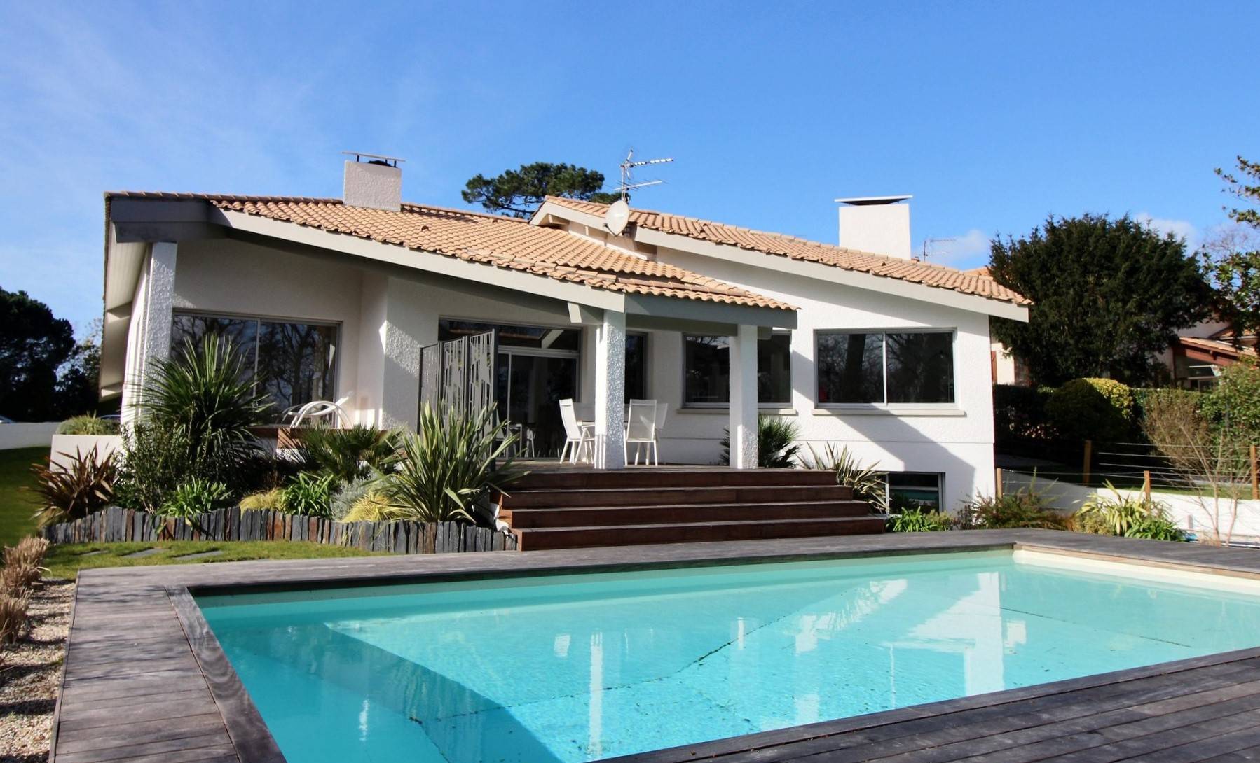 Location grande Villa 6 chambres - 14 personnes - sur les hauteurs de PYLA-SUR-MER