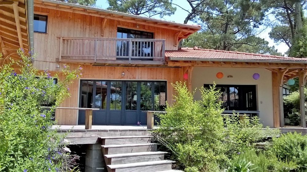 Notre zone d'activité pour ce service Villa de luxe en location saisonnière sur Arcachon Pereire pour des séjours de prestige dans un cadre magnifique