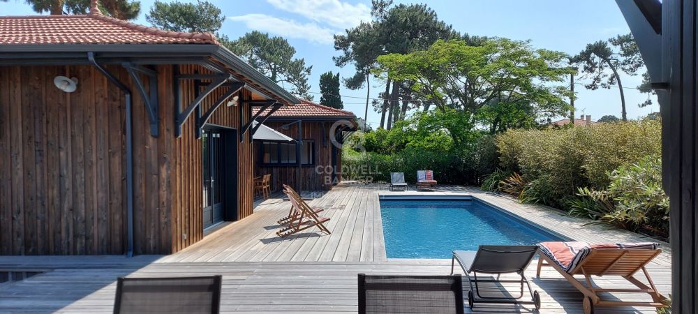 Notre zone d'activité pour ce service Sélection de maisons de vacances 5 chambres disponibles à la location sur Arcachon Abatilles